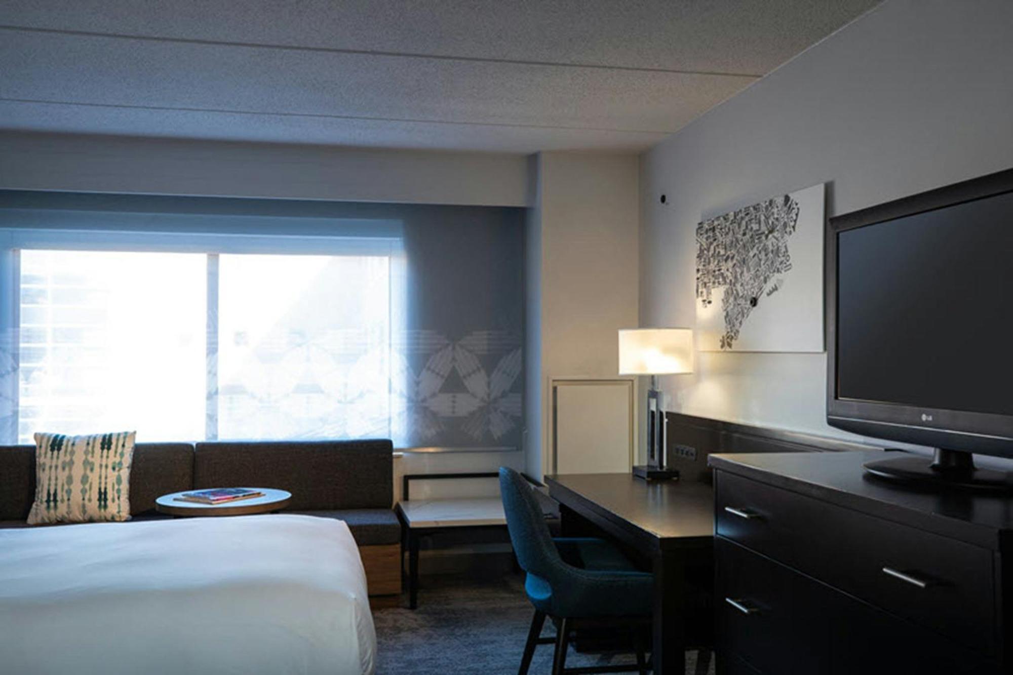 The Baronette Renaissance Detroit-Novi Hotel Εξωτερικό φωτογραφία